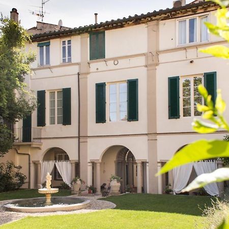 Lucus Exclusive Bed And Breakfast Lucca Exteriör bild