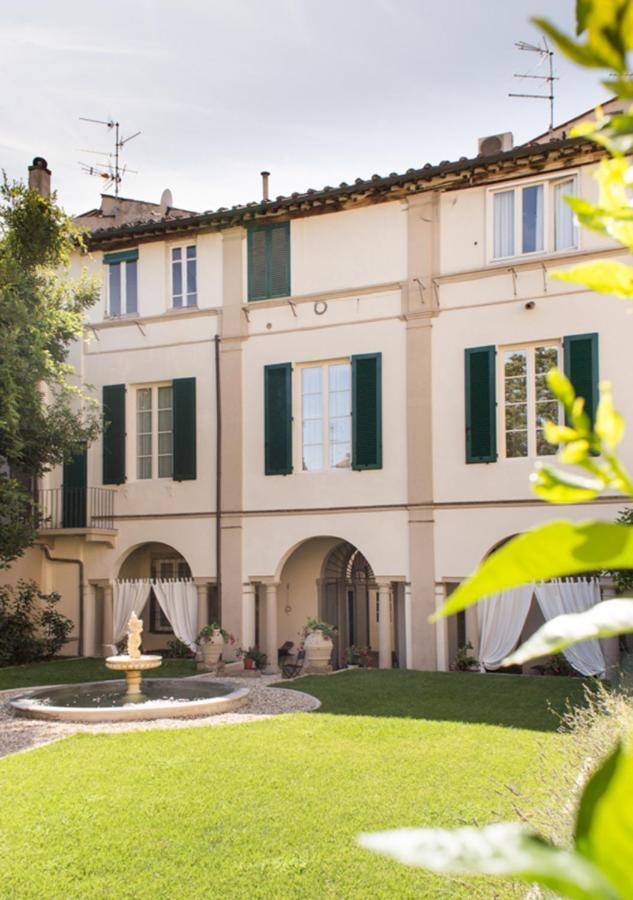 Lucus Exclusive Bed And Breakfast Lucca Exteriör bild