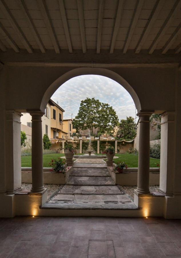 Lucus Exclusive Bed And Breakfast Lucca Exteriör bild